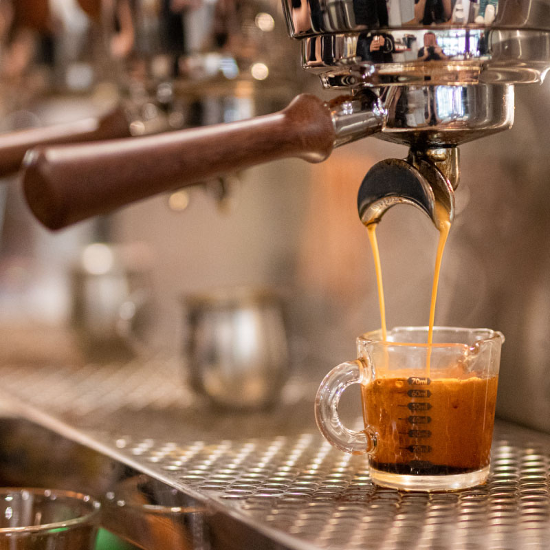Pour